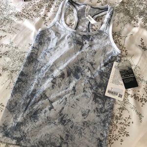 lululemon Swiftly tank